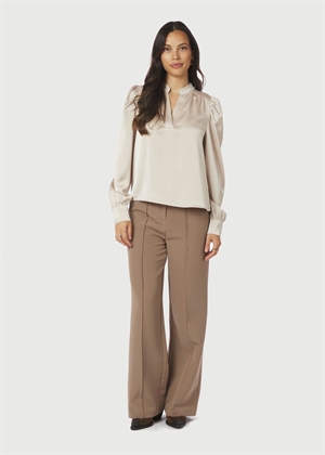 Rosslyn heavy sateen bluse Champagne Neo Noir 